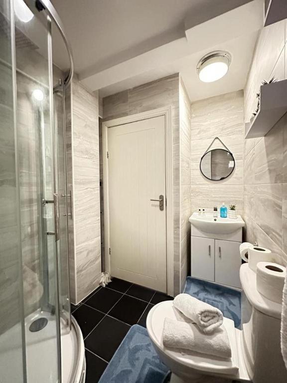 Beautiful Apartment In Sussex Gardens Londra Esterno foto